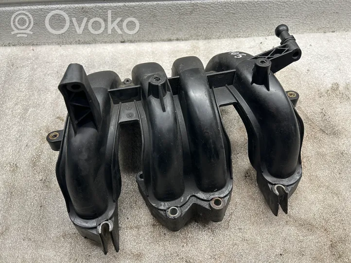 Volkswagen Golf IV Intake manifold 30130100