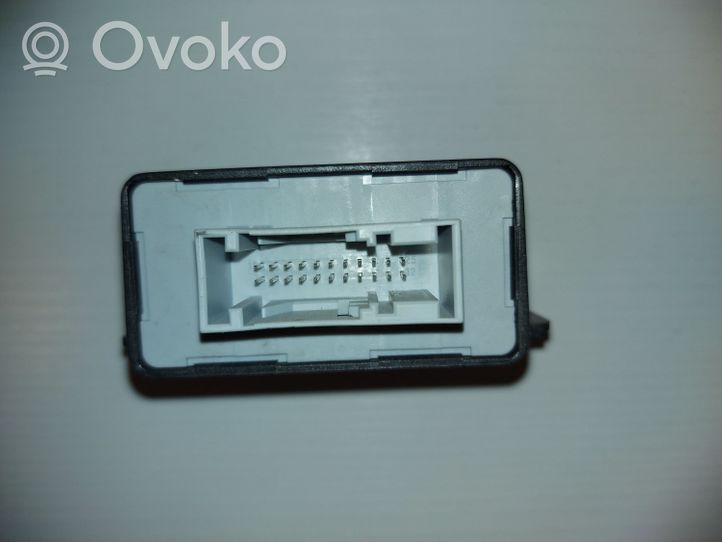 ZAZ 101 Lichtmodul Lichtsensor 8K590735700