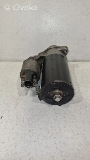 Audi A6 S6 C6 4F Starter motor 