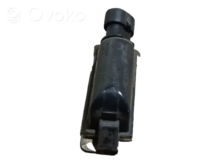 Volkswagen Fox Lampa oświetlenia tylnej tablicy rejestracyjnej 5X0943021