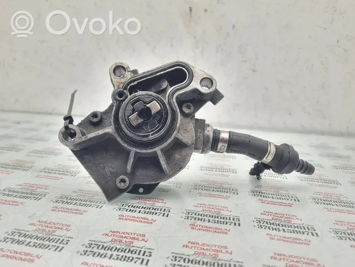 Volkswagen Golf IV Alipainepumppu 038145101B