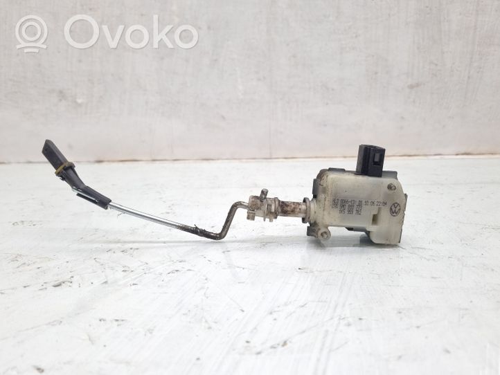 Volkswagen Golf Plus Motorino del tappo del serbatoio del carburante 1K5959782