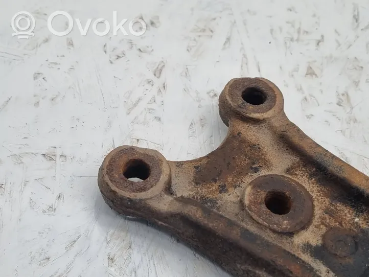 Volkswagen Touran I Braccio di controllo sospensione anteriore inferiore/braccio oscillante 1K0199232J