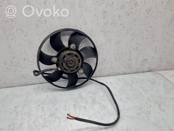 Volkswagen PASSAT B5 Ventilateur de refroidissement de radiateur électrique 