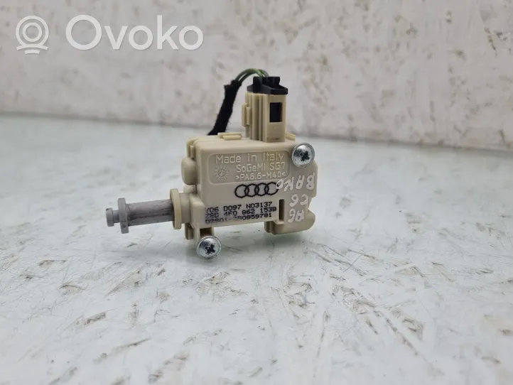 Audi A6 S6 C6 4F Fuel tank cap lock motor 4F0862153B