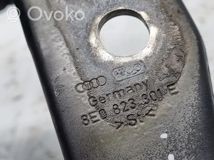 Audi A4 S4 B7 8E 8H Charnière, capot moteur 8E0823302E