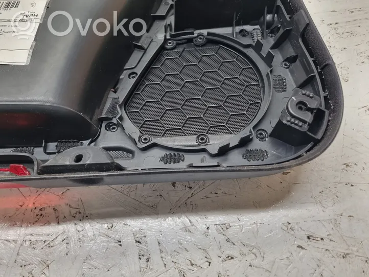 Volkswagen PASSAT B6 Takaoven verhoilu 3C5867212