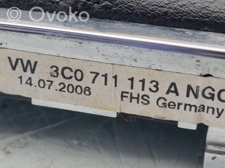 Volkswagen PASSAT B6 Pavarų perjungimo svirties apdaila (oda, bumbulas) 3C0711113A