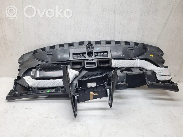 Audi A6 S6 C6 4F Dashboard 4F1858005B