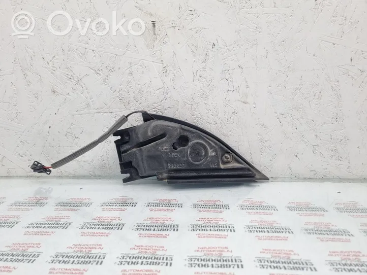 Volkswagen PASSAT B5 Etuoven kaiutin 3B0837985