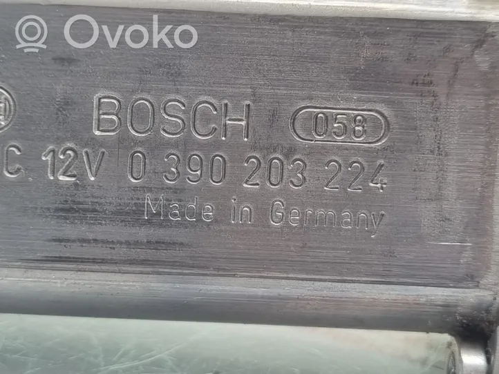 Volkswagen PASSAT B6 Sėdynės valdymo varikliukas 0390203224