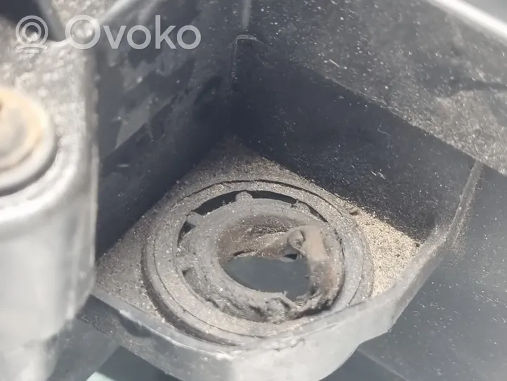 Volkswagen PASSAT CC Scatola del filtro dell’aria 