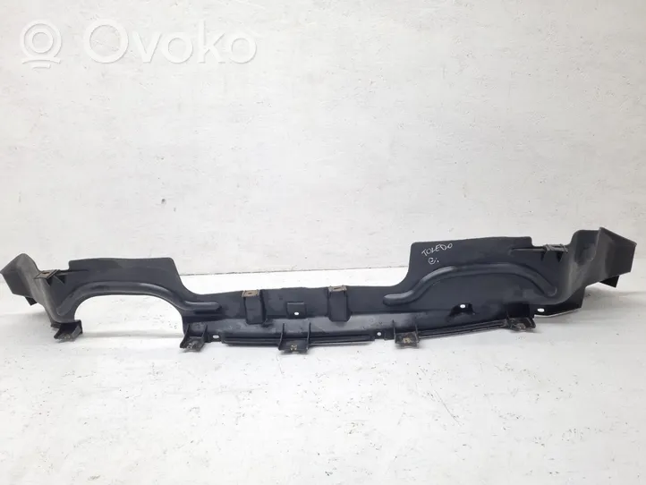 Seat Toledo III (5P) Support de pare-chocs arrière 5P5825189