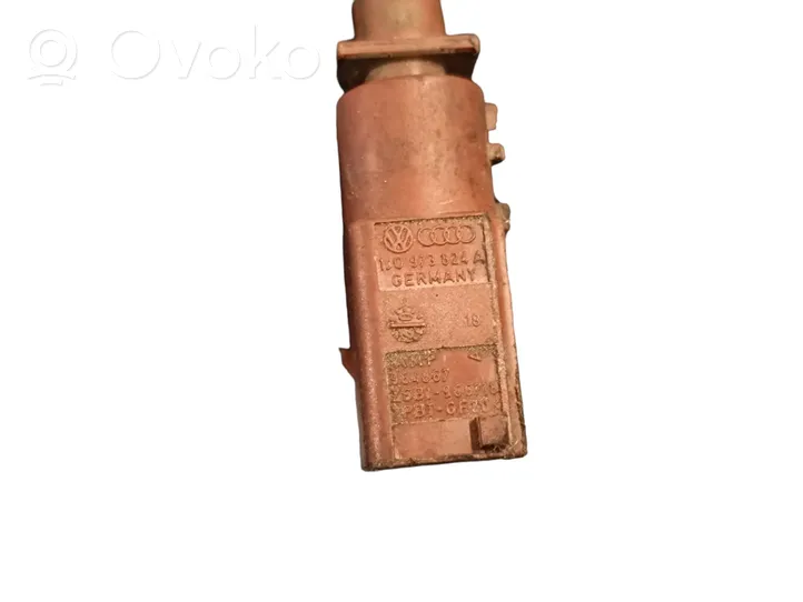 Audi A4 S4 B6 8E 8H Sonde lambda 058906265