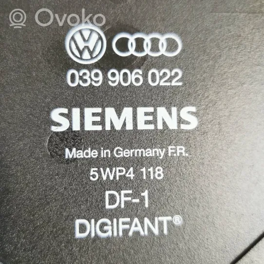 Audi 80 90 S2 B4 Sterownik / Moduł ECU 039906022