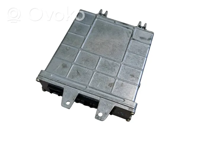 Audi A4 S4 B5 8D Sterownik / Moduł ECU 8D0907557B