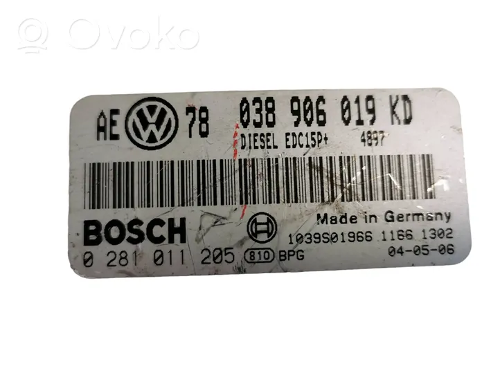 Volkswagen PASSAT B5 Moottorin ohjainlaite/moduuli 038906019KD