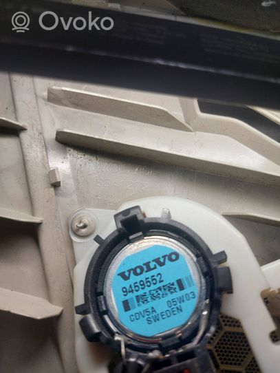 Volvo XC90 D-pilarin verhoilu (yläosa) 8641272