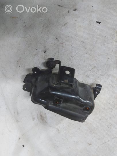 Ford Galaxy Staffa/supporto di montaggio del filtro carburante 148E2607