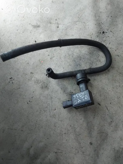 Ford Galaxy Fuel line/pipe/hose 1j0973802