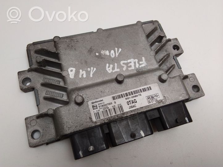 Ford Fiesta Calculateur moteur ECU 8V2112A650TG