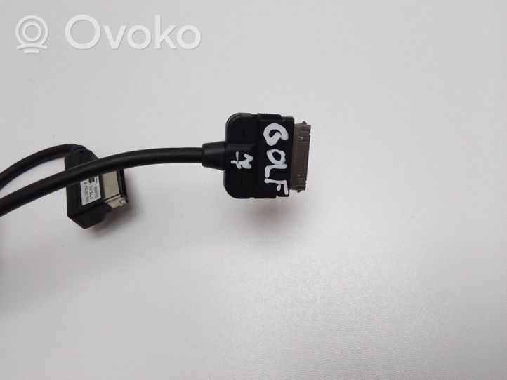 Volkswagen Golf VII Connettore plug in AUX 5N0035554B