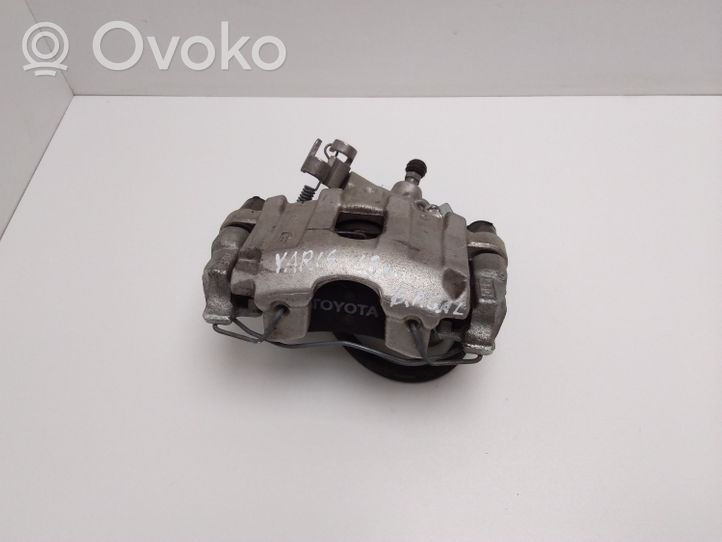 Toyota Yaris Tylny zacisk hamulcowy 0698Z1B