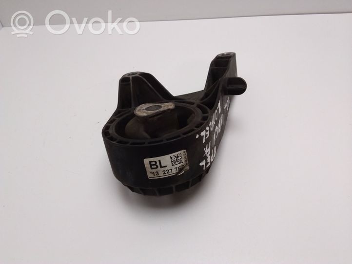 Opel Insignia A Supporto della scatola del cambio 13227767