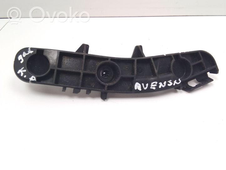 Toyota Avensis T270 Bumper support mounting bracket corner 5257805010