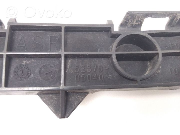 Toyota Avensis T270 Support de pare-chocs arrière 5257505040