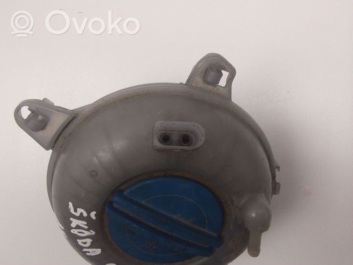 Skoda Octavia Mk3 (5E) Vase d'expansion / réservoir de liquide de refroidissement 5Q0121407A