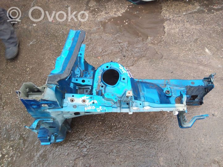 Toyota Auris E180 Longeron support avant 