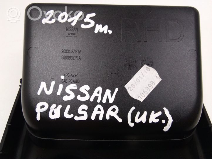Nissan Pulsar Vaihdevivun/vaihtajan verhoilu nahka/nuppi 969343ZP1A