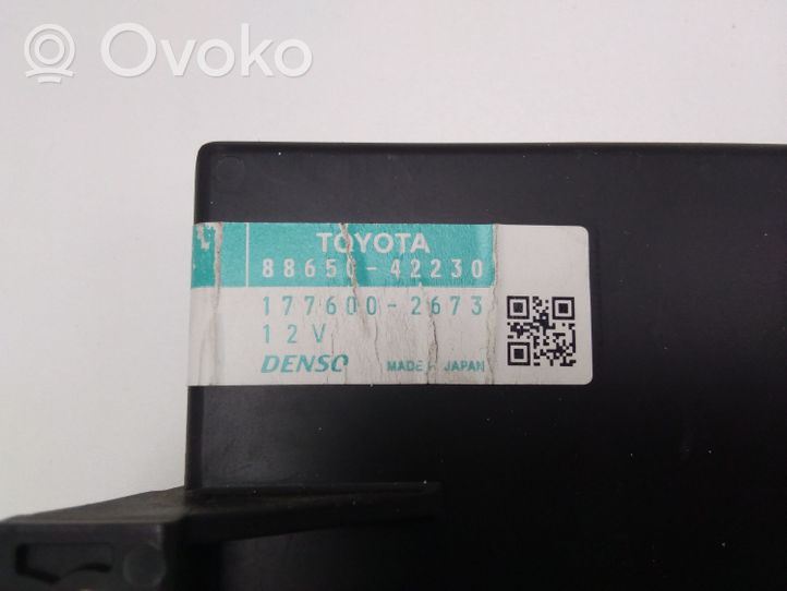 Toyota RAV 4 (XA30) Sterownik / Moduł komfortu 8865042230