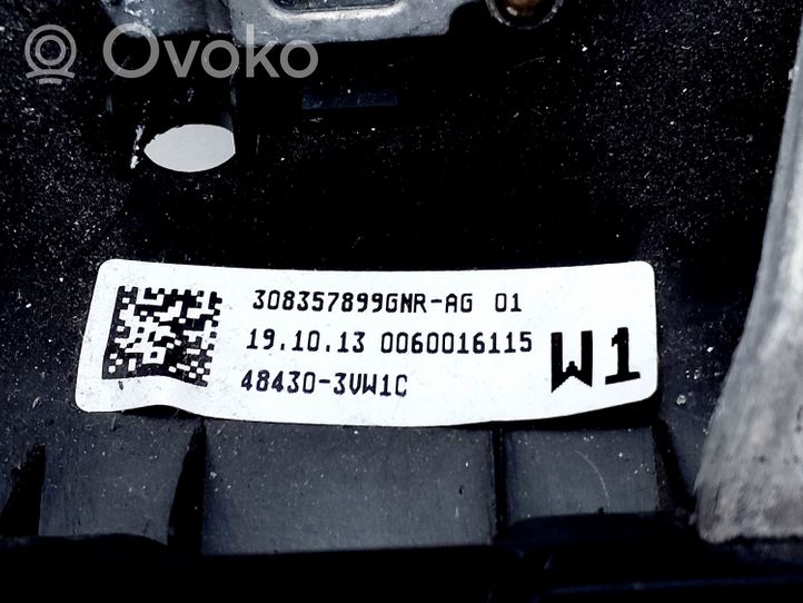 Nissan Note (E12) Ohjauspyörä 3083577