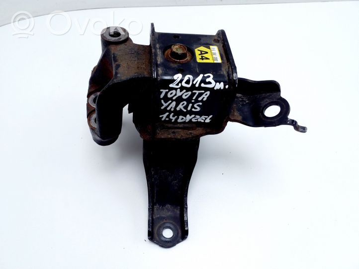 Toyota Yaris Supporto di montaggio del motore 111205099A