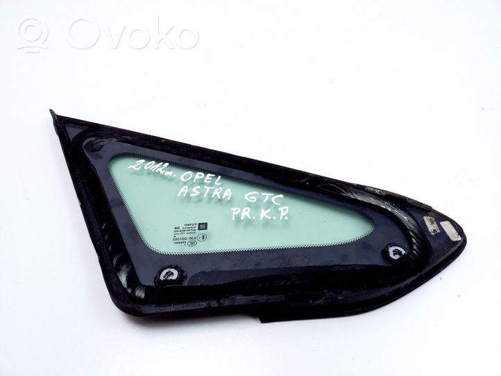 Opel Astra J Front triangle window/glass 510508554