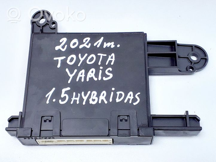 Toyota Yaris XP210 Autres dispositifs 88650K0120