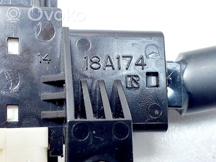 Toyota RAV 4 (XA40) Interruttore di controllo della velocità 18A174