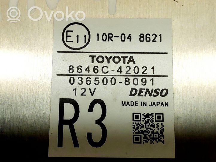 Toyota RAV 4 (XA40) Telecamera paraurti anteriore 8646C42021