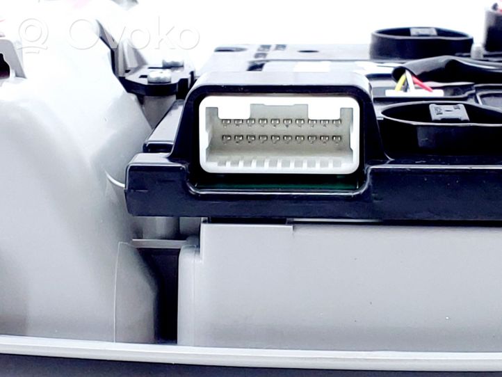 Toyota RAV 4 (XA40) Światło fotela przedniego 8973271010