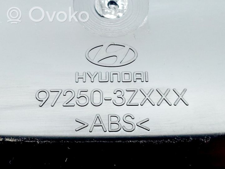 Hyundai i40 Kojelaudan tuuletussuuttimen suojalista 972503ZXXX