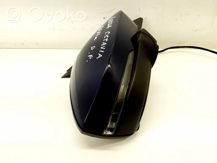 Skoda Octavia Mk3 (5E) Front door electric wing mirror 5E0857934