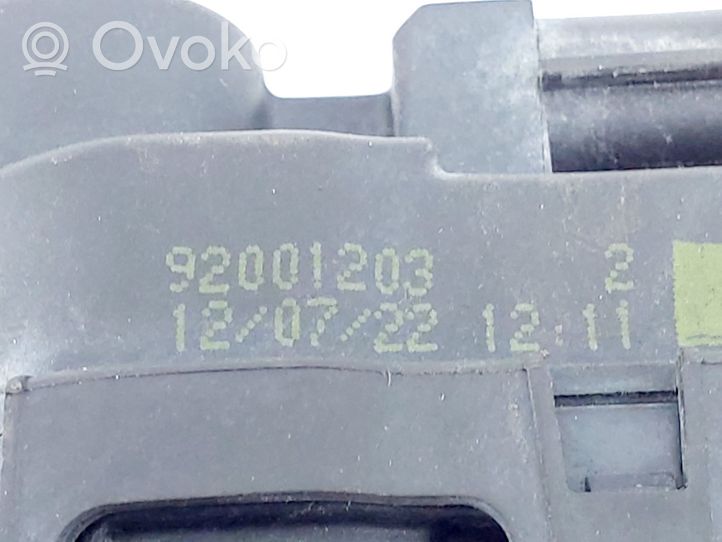 Nissan Qashqai Žibintų aukščio reguliavimo varikliukas 92001203