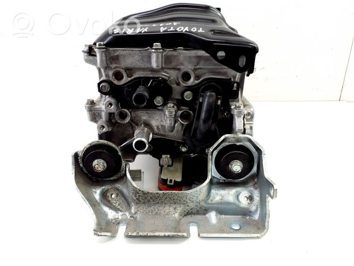 Toyota Yaris XP210 Convertisseur / inversion de tension inverseur G9200K0011