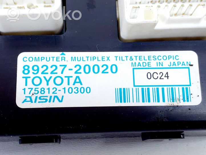 Toyota Avensis T270 Altri dispositivi 8922720020