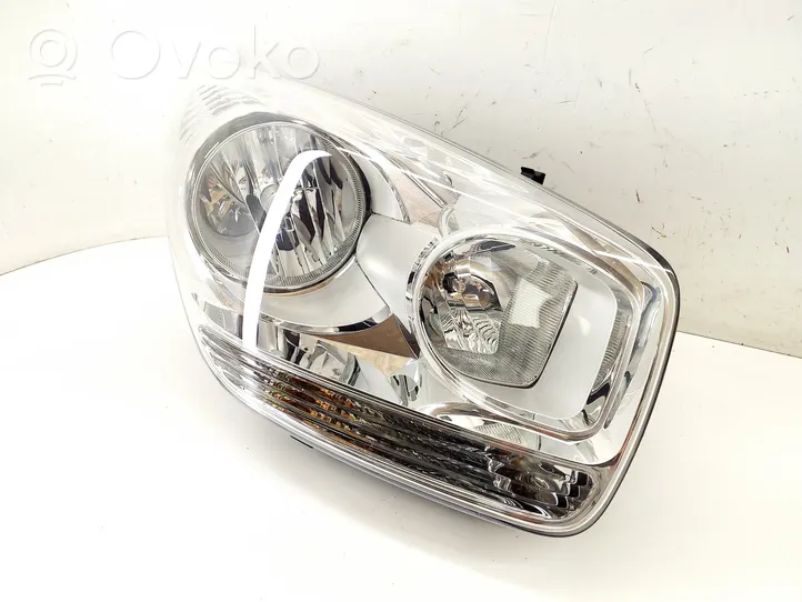 KIA Venga Headlight/headlamp 921021P500