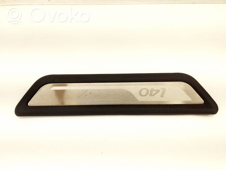 Hyundai i40 sill trim set (inner) 858833Z100