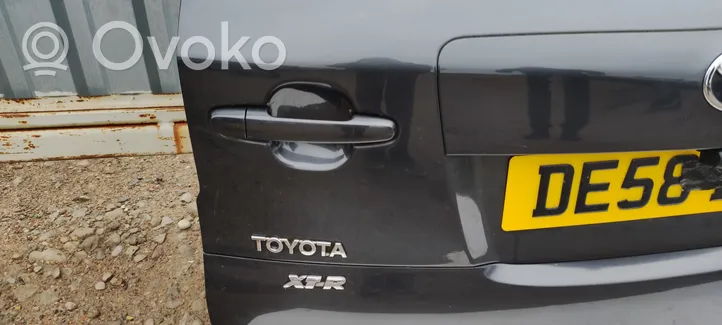 Toyota RAV 4 (XA30) Задняя крышка (багажника) 