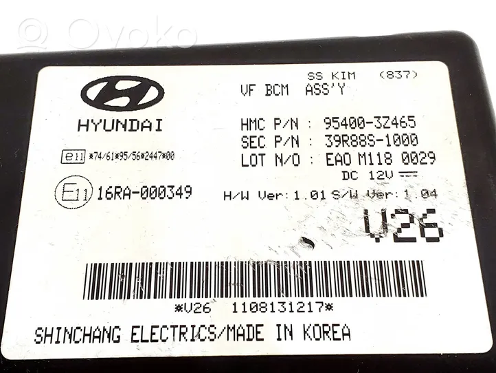 Hyundai i40 Korin keskiosan ohjainlaite 954003Z465
